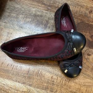 Vionic Minna Ballet Flat Burgundy cheetah print